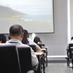 Conferinta interactiva Hipnoza si meditatie pentru sanatate Stefan Pusca si Catalin Iriciuc 1